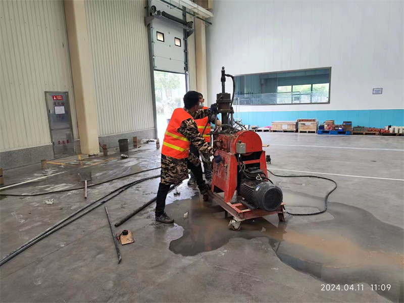 道孚厂房地面下沉塌陷注浆加固施工